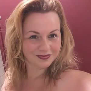 Meet your Posher, Jacqueline